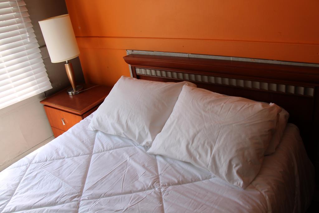 Toronto Central Hotel חדר תמונה