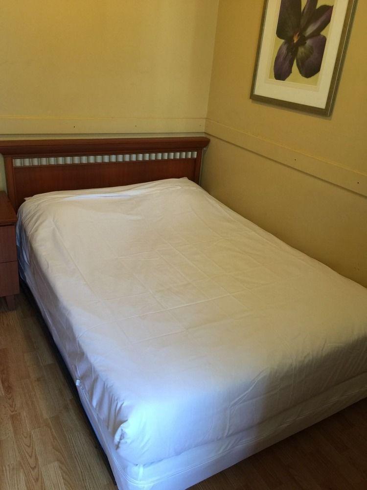 Toronto Central Hotel מראה חיצוני תמונה